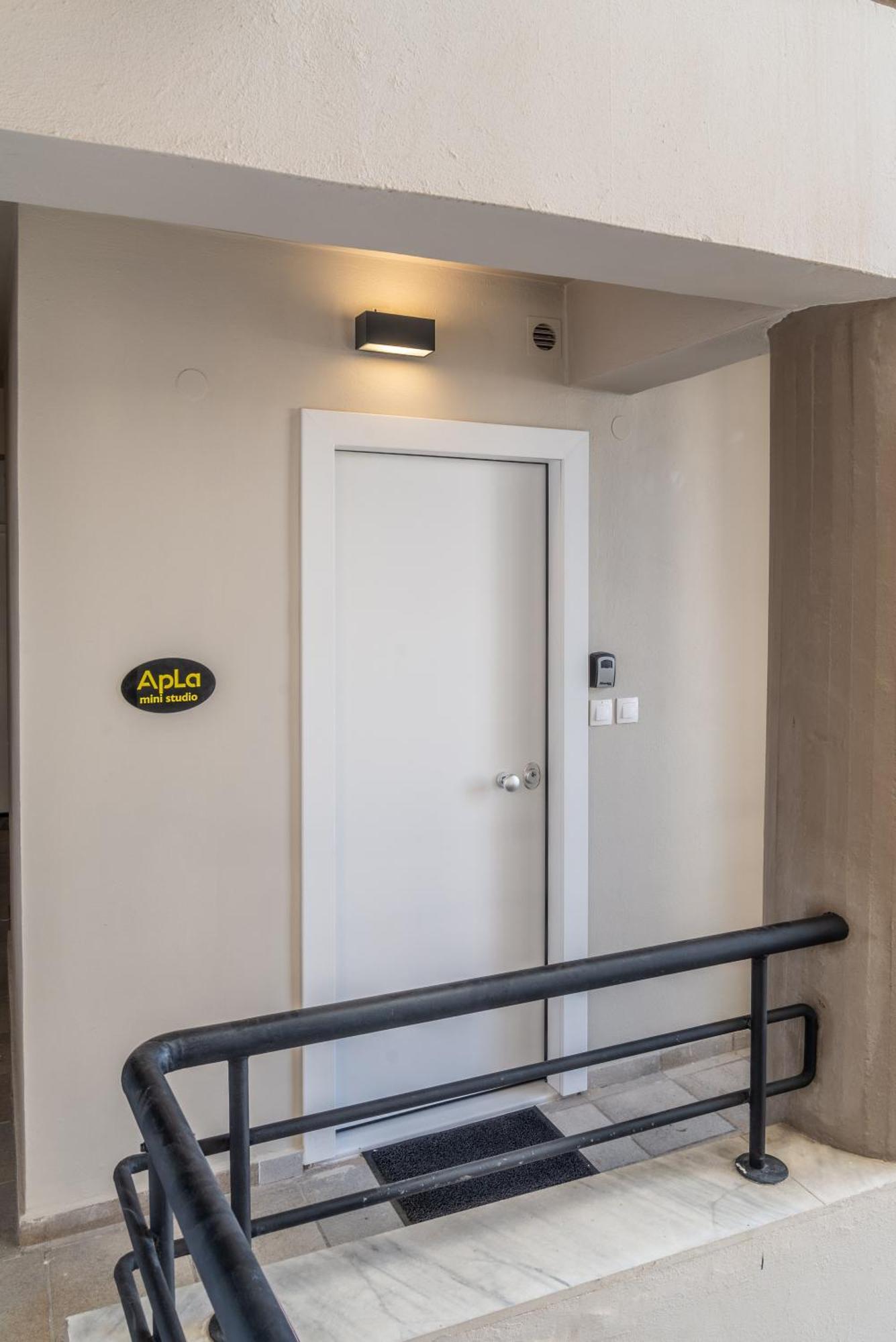 Apla Mini In Downtown Appartement